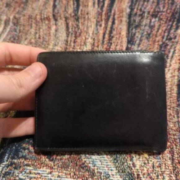 Men's COACH Solid Black Leather Bi-Fold Slim Thin Wallet 4 x 3 -Rare - Picture 1 of 9